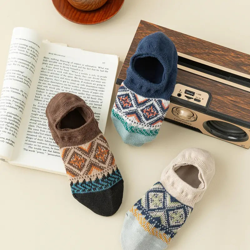 Premium Men's Invisible Loafer Socks: Anti-Slip, Breathable Cotton Blend, Designer Edition