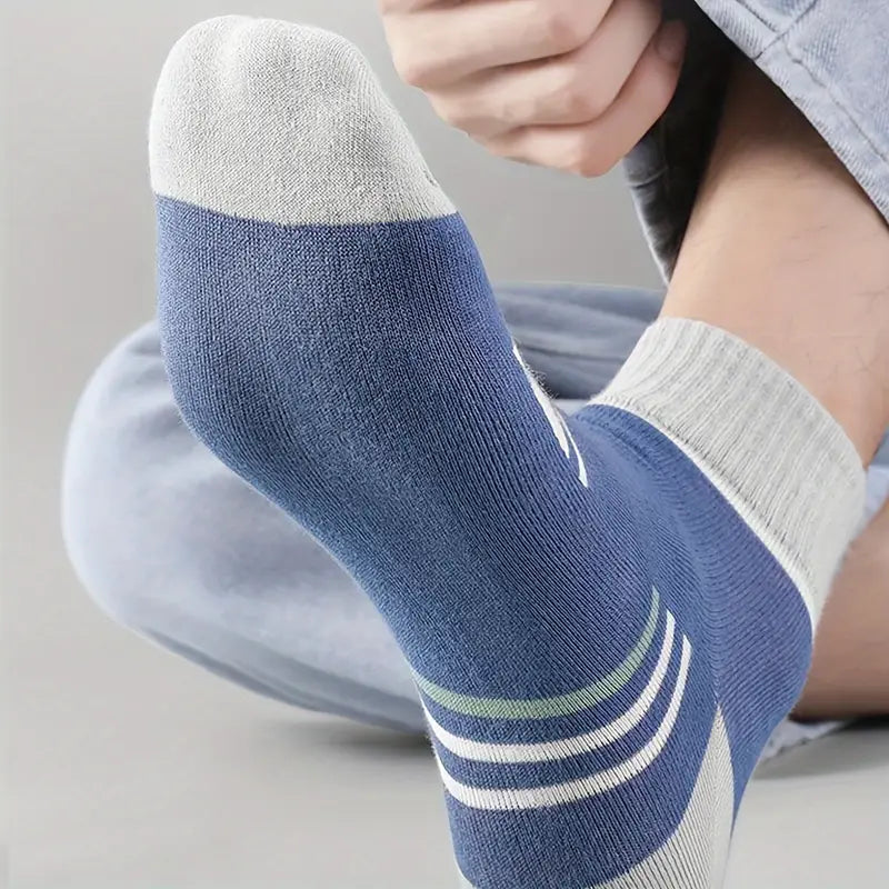 Premium Striped Unisex Edition Socks: Comfortable, Durable, Stylish Everyday Footwear
